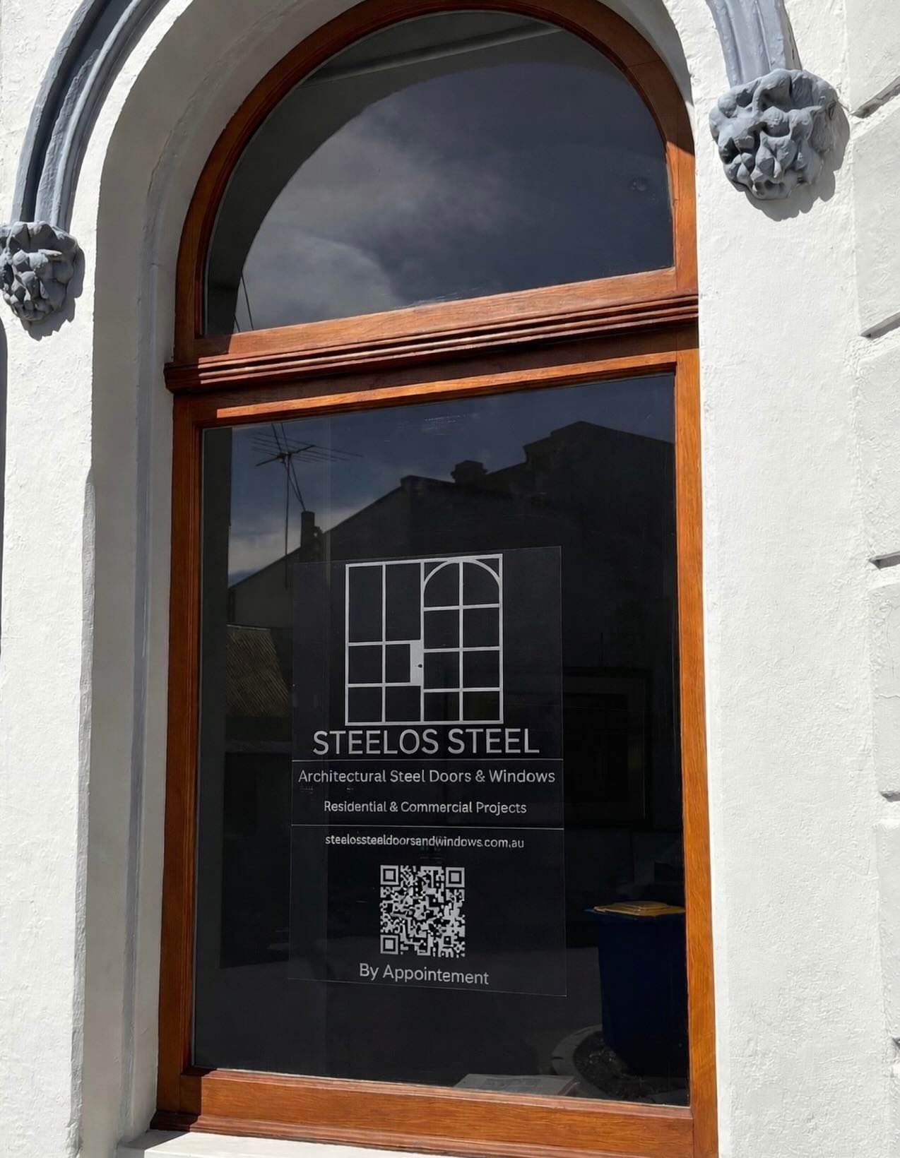 Our Balmain East studio is now open (by appointment).
Experience Steelos Steel in person. Visit our Website for more information.  #steeldoors #steelwindows #steeldesign #architecture