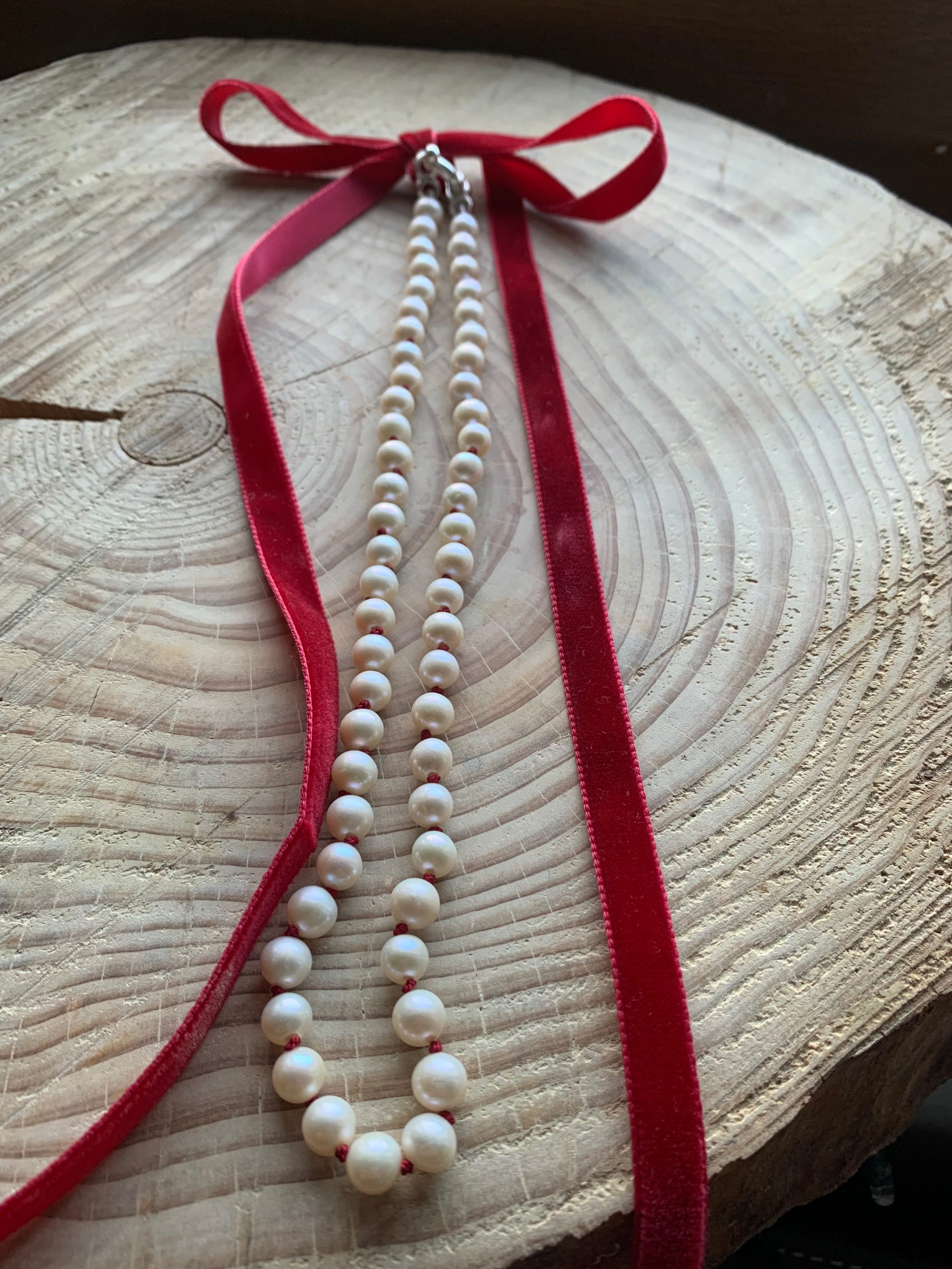 NECKLACE2A.jpeg
