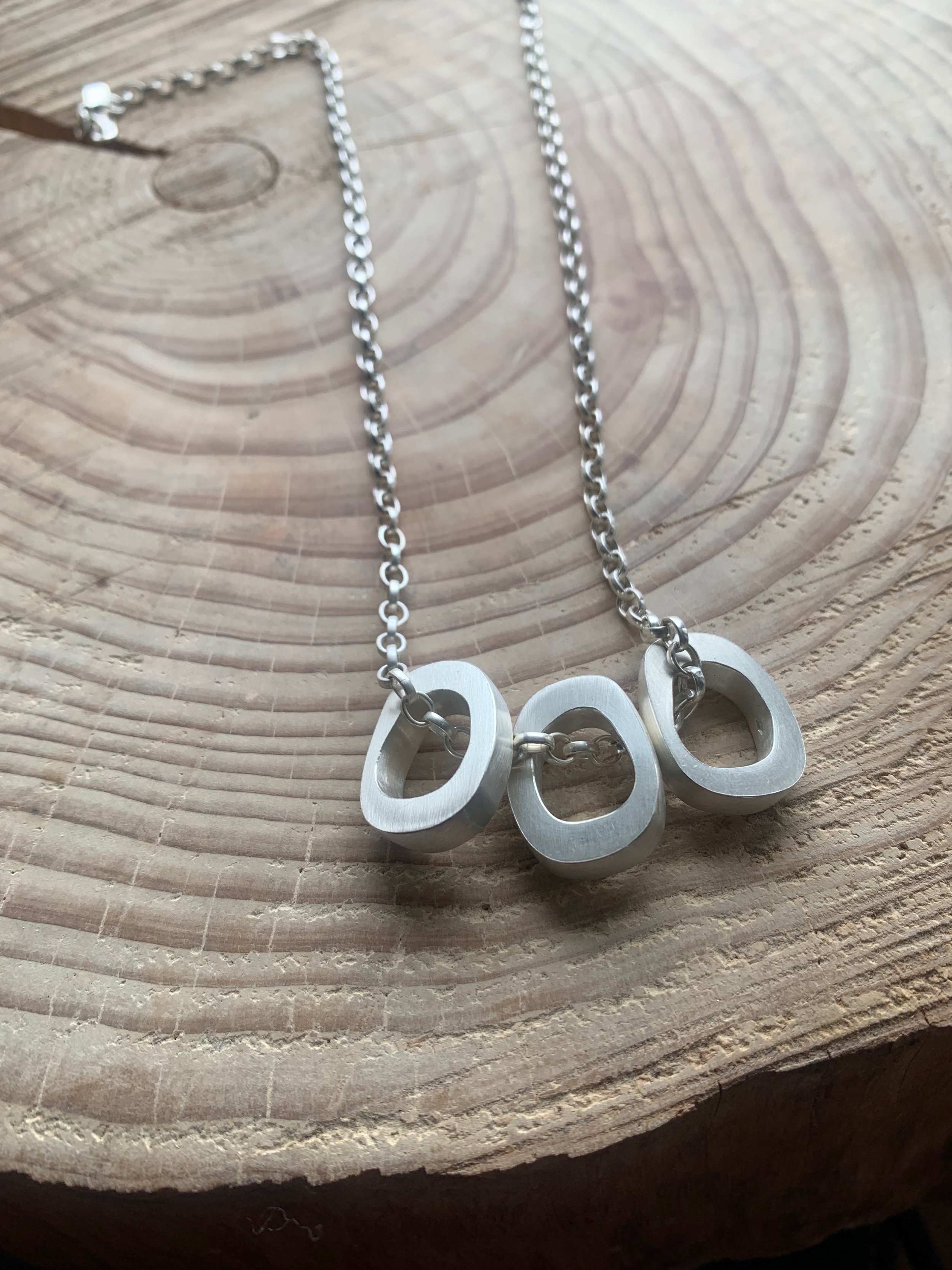 NECKLACE3C.jpeg