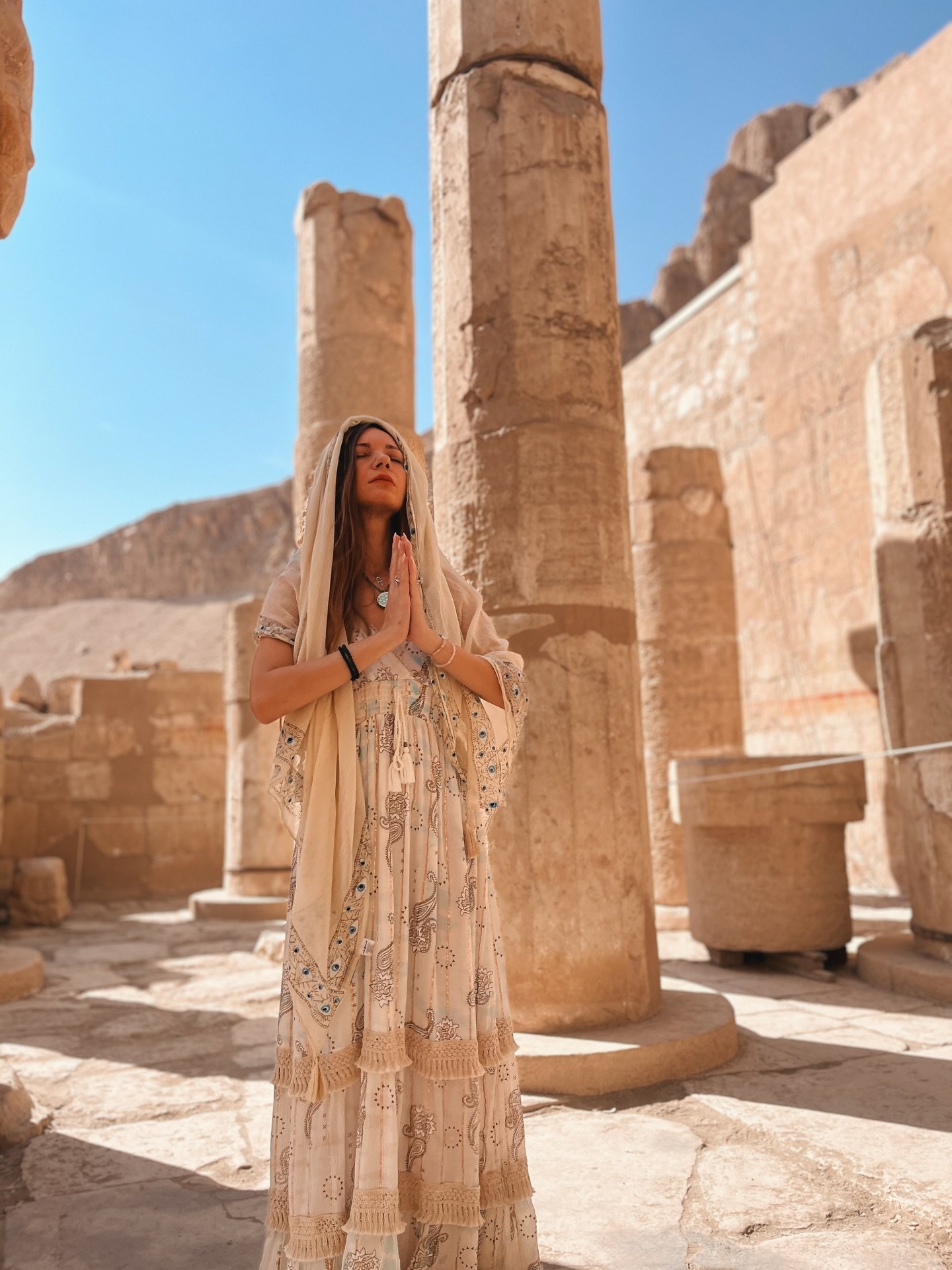 🌙 Friday the 13th was never meant to be feared.

Before patriarchal systems rewrote history, this day was seen as sacred.
It was celebrated as the Day of the Goddess, a time to honor the Divine Feminine, the wisdom of the womb, the rhythms of the mo