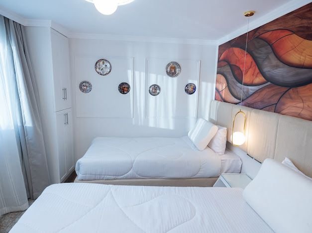 Twin beds room view on dahabiya