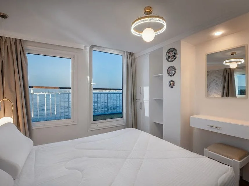 Room view on the dahabiya