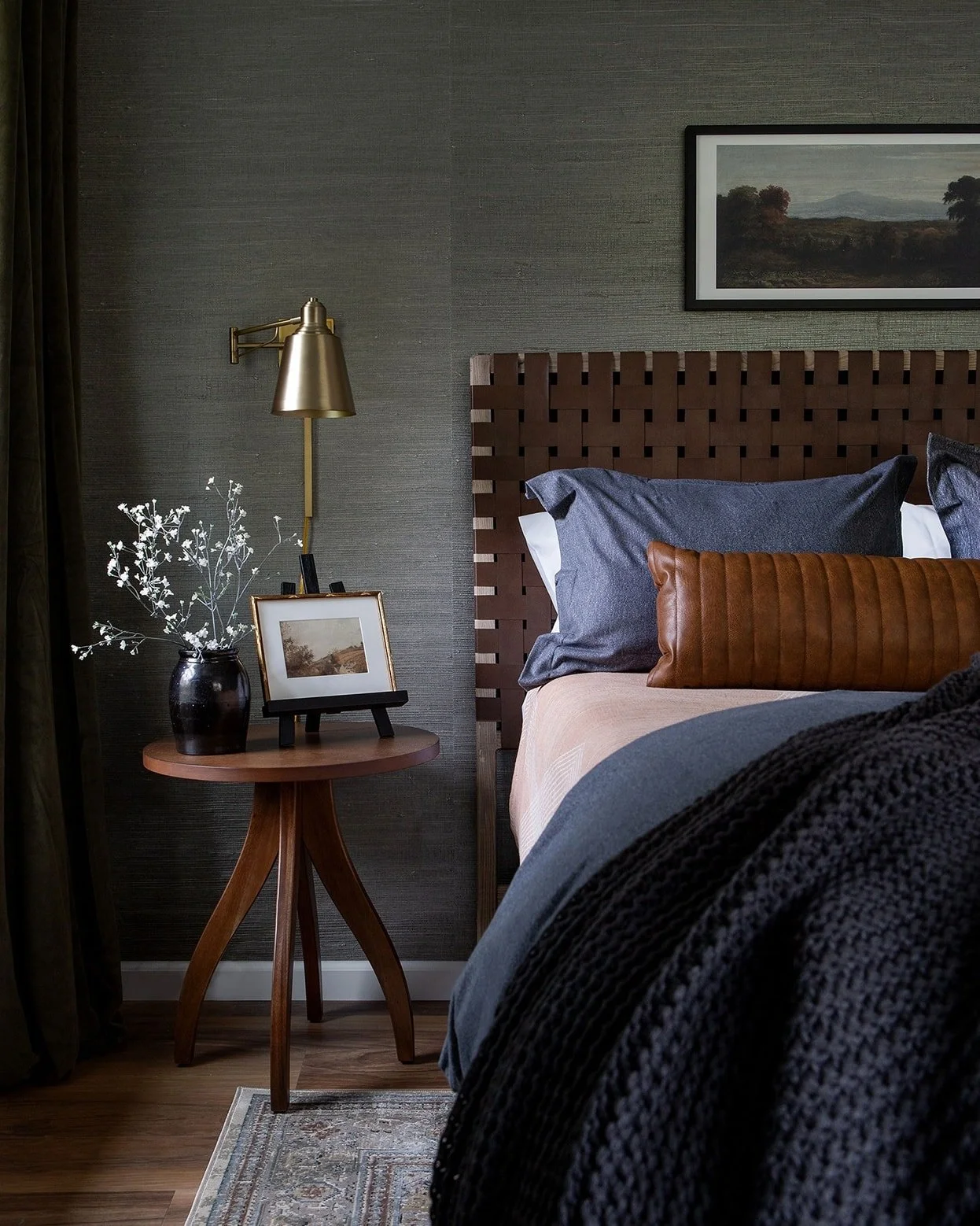 Good Design Saves Time (and Money)
Thoughtful planning prevents costly missteps &mdash; from the wrong furniture size to finishes that don&rsquo;t age well.
Design isn&rsquo;t about trends. It&rsquo;s about making decisions once &mdash; and making th