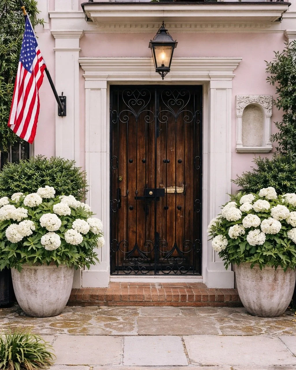 Charleston Homes Are Unique
From historic details to modern builds, no two homes here function the same &mdash; and design solutions shouldn&rsquo;t be generic.
That&rsquo;s why I focus on how you live in your home, not just how it looks.

#Charlesto