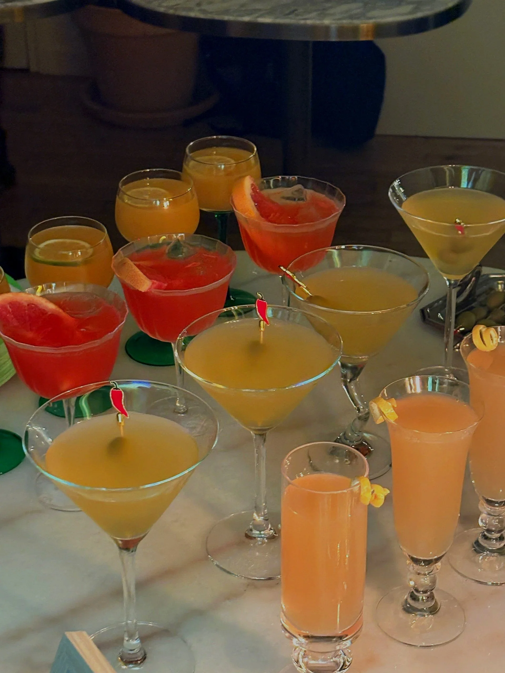 AIVE Christmas party table de cocktails événement privé 