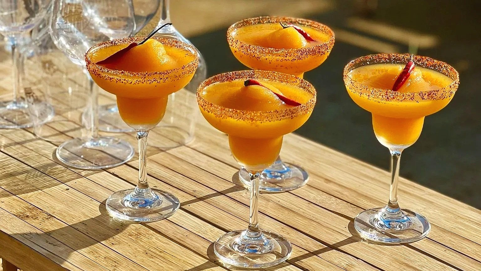 La Bamboche - Direction Artistique, Location verrerie & Prestation Frozen Bar