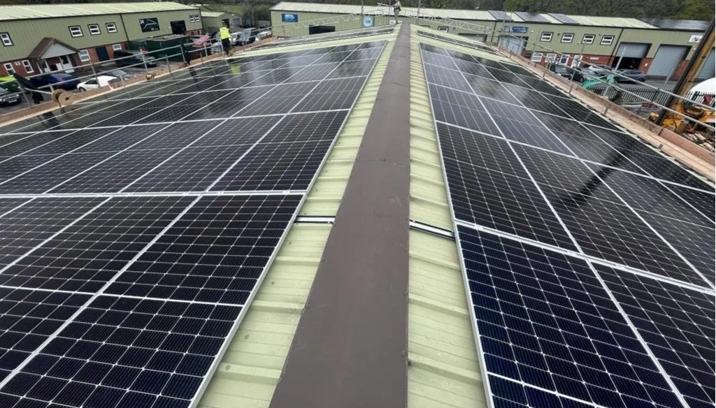 Commercial rooftop solar PV array installed by RMG