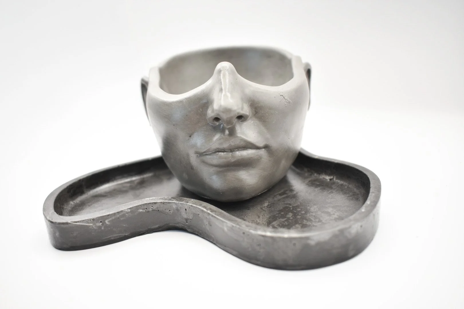 Grey Face and tray (4).jpg