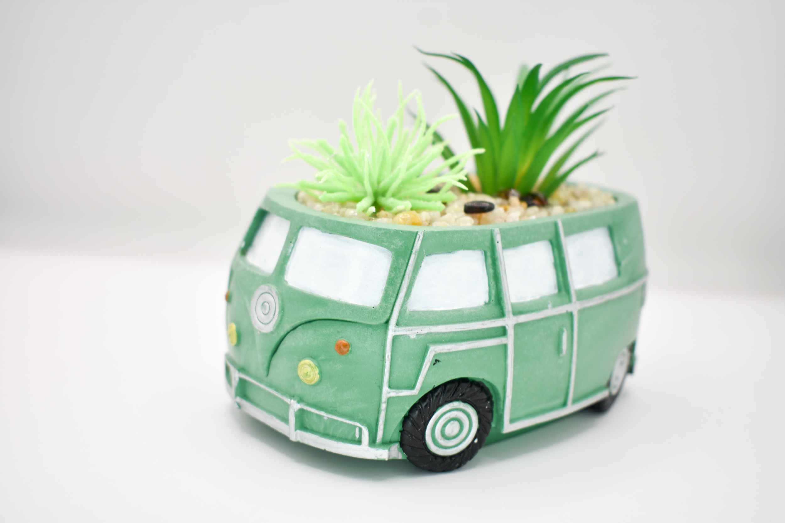 Green-Mini-VW-Combi (5).png