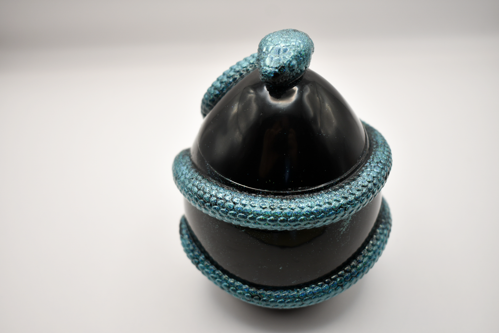 Blue-Snake-Container (4).png