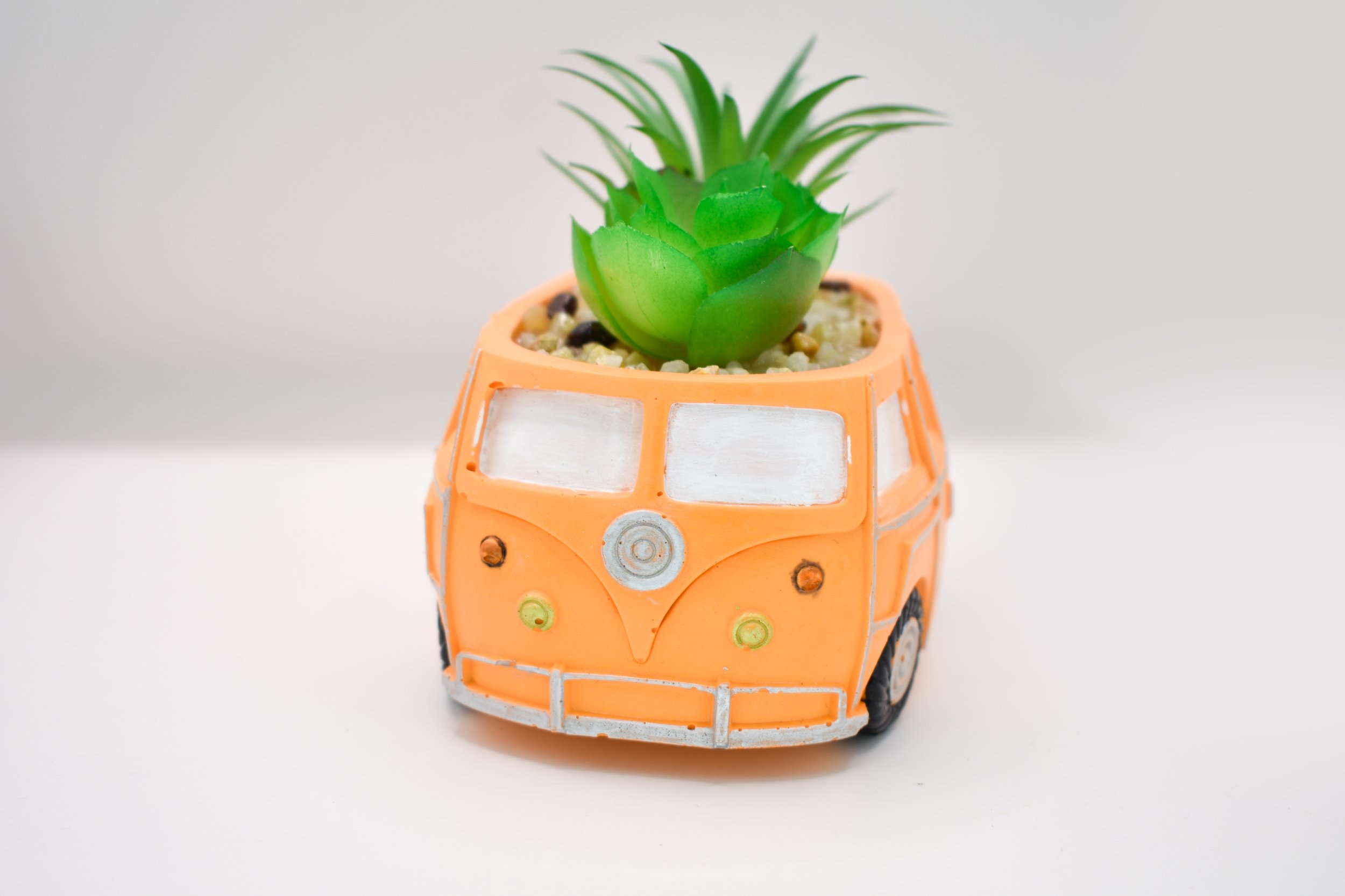 Orange-Mini-Vw-Combi (7).jpg