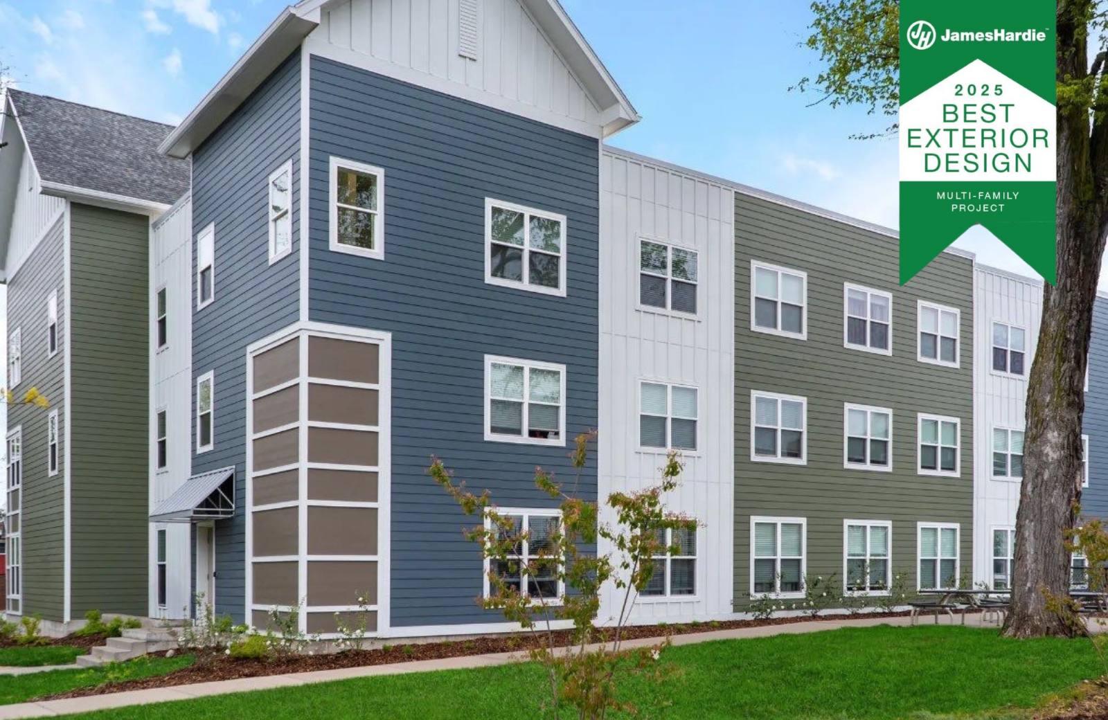  Tyden Loft Apartments in downtown Hastings, MI, feature a vibrant mix of James Hardie® siding products. Cutting Edge Homes