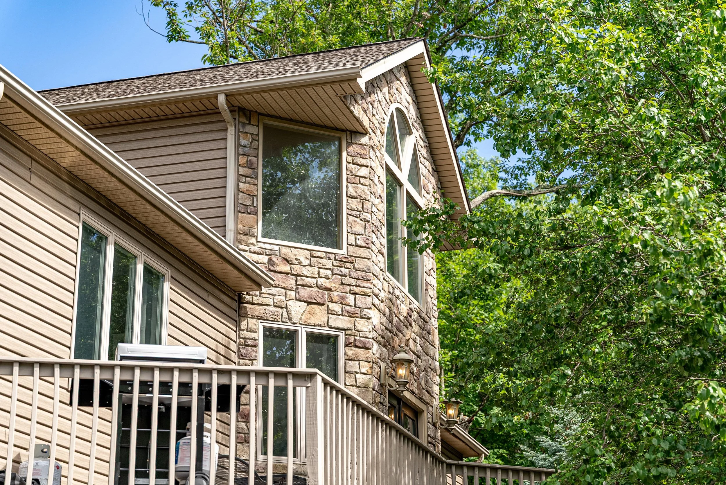 Short Term Rental Stock - 1004.jpg