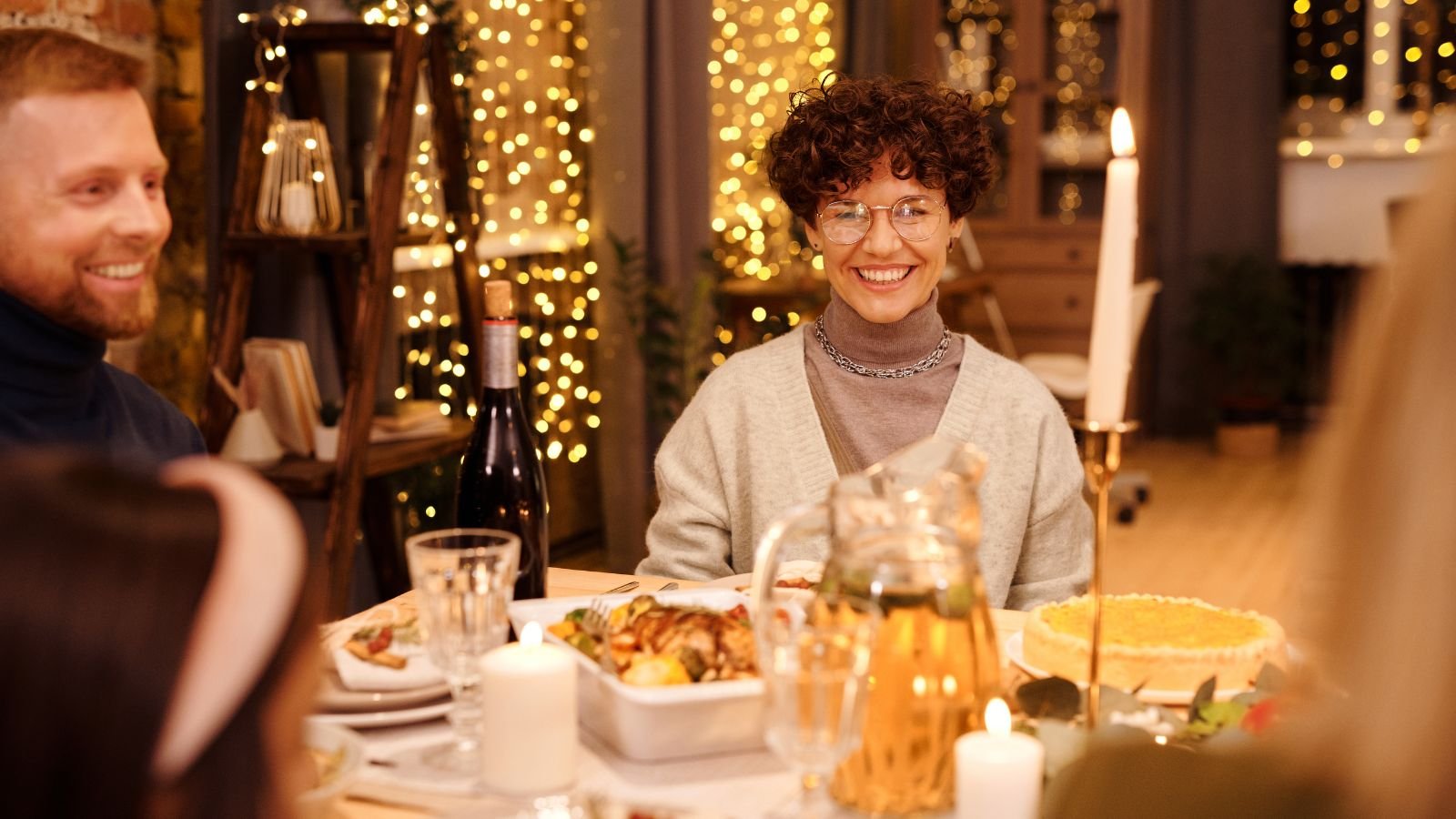 How to Avoid Being Overwhelmed During the Holiday Season