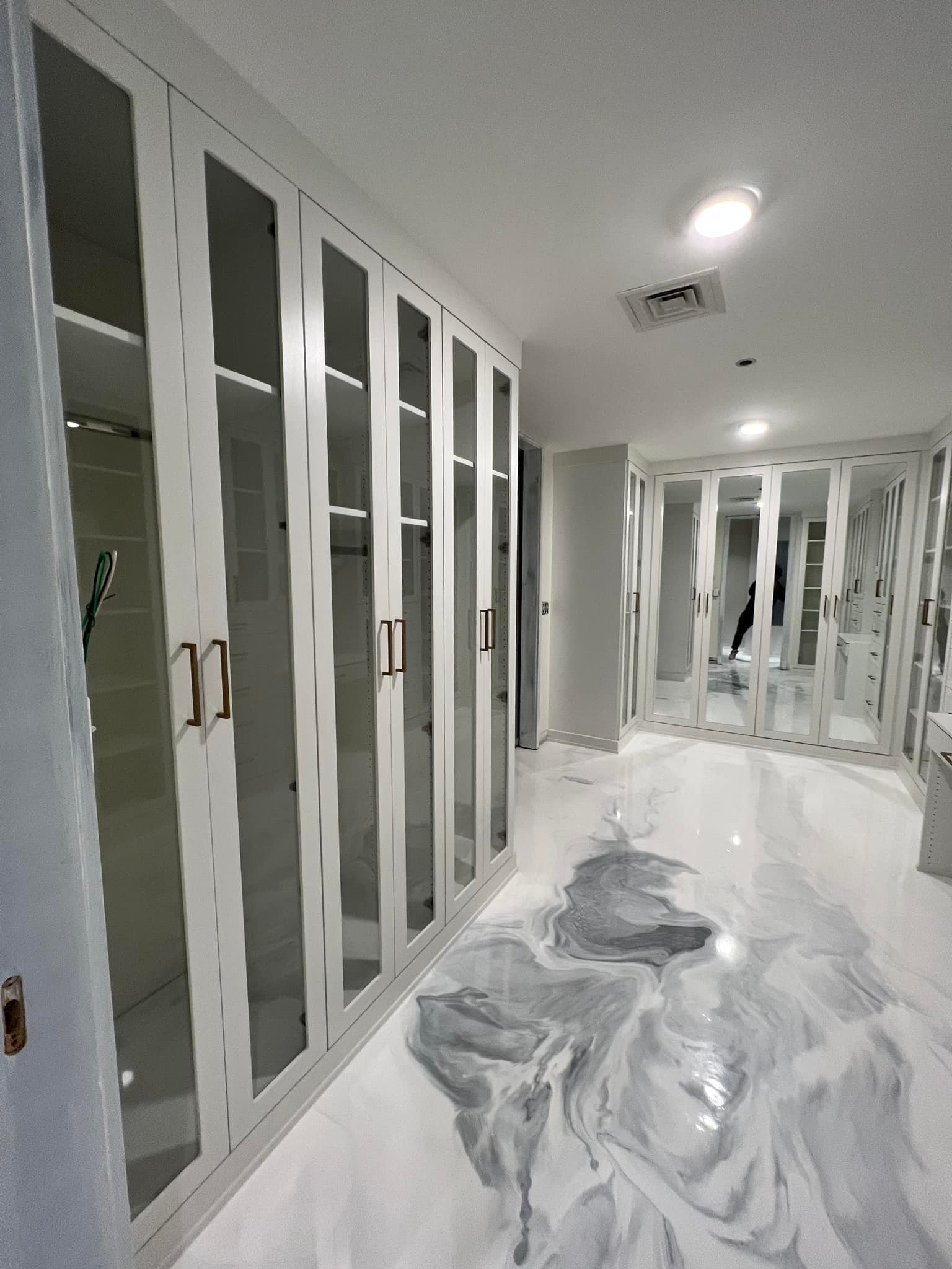 Custom Closets Manhattan: Luxury Storage Solutions Designed for Modern City Living