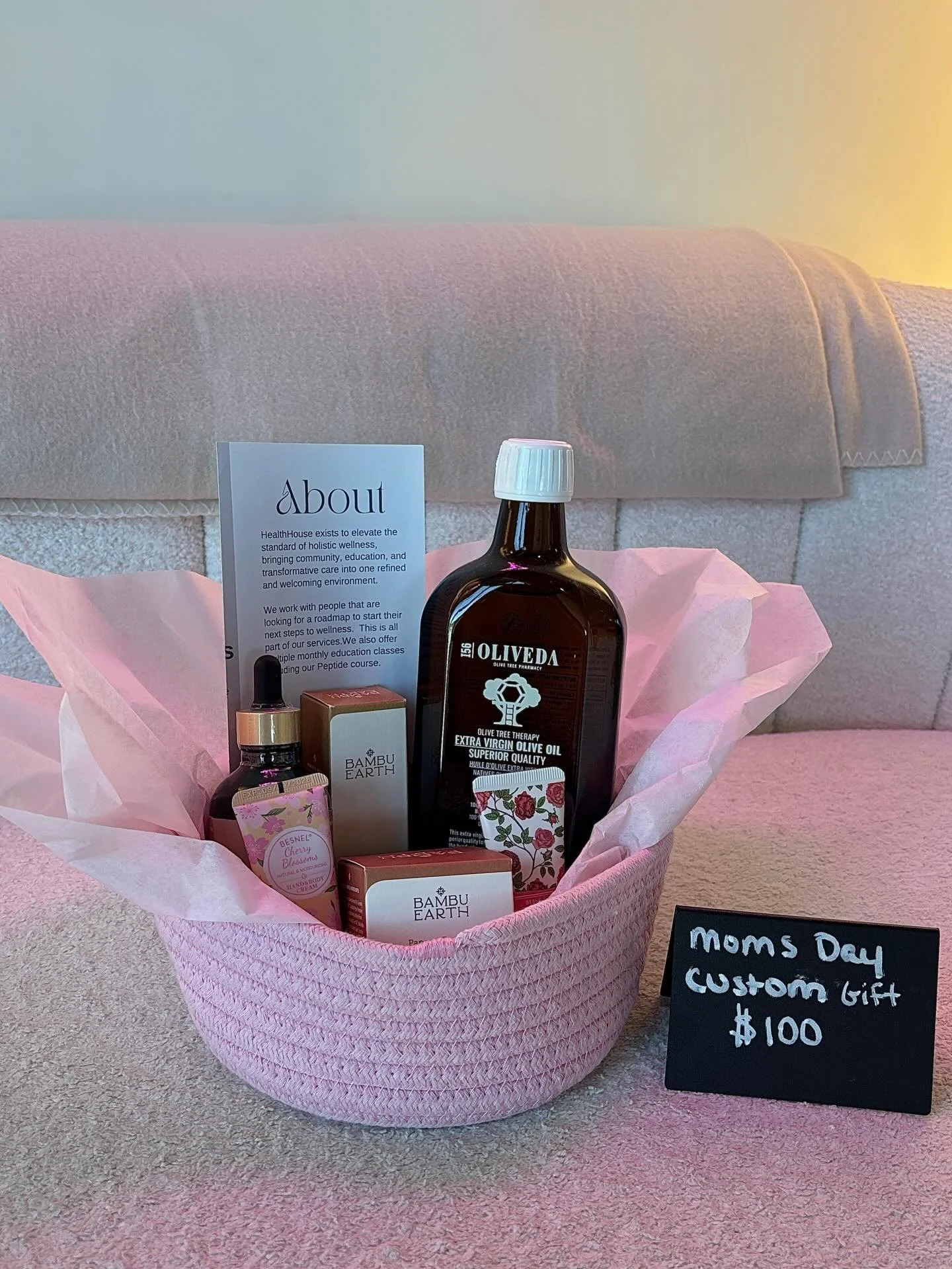 Mothers Day Gift Baskets 💐 Filled with all natural, holistic, clean products. Fully customizable - $100 ! 

#RaleighWellness #RaleighNC #WellnessCommunity
HolisticWellness WellnessStudio WakeForestNC RolesvilleNC Aesthetic Raleigh fitness, Raleigh P