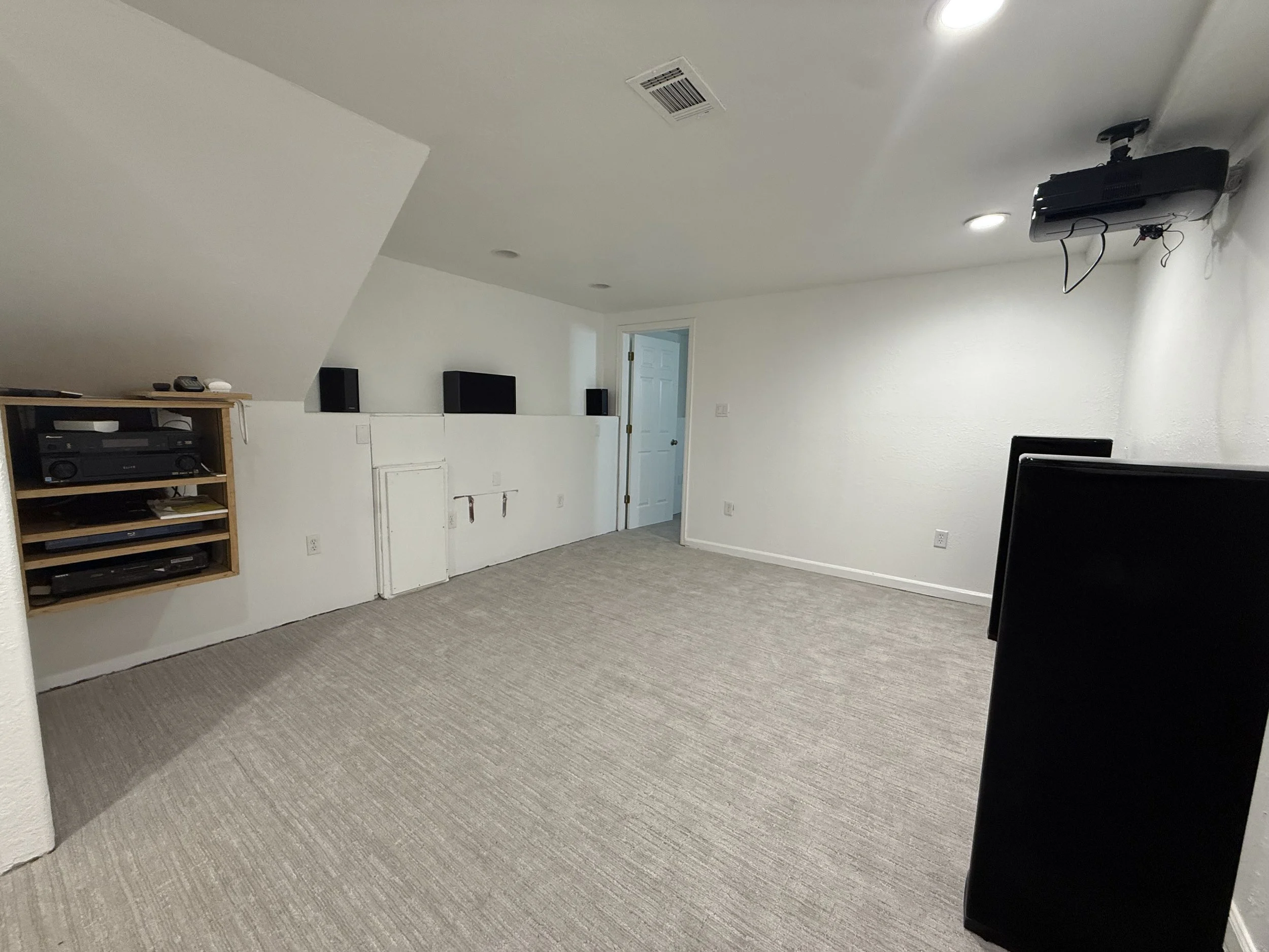 Basement (Before)