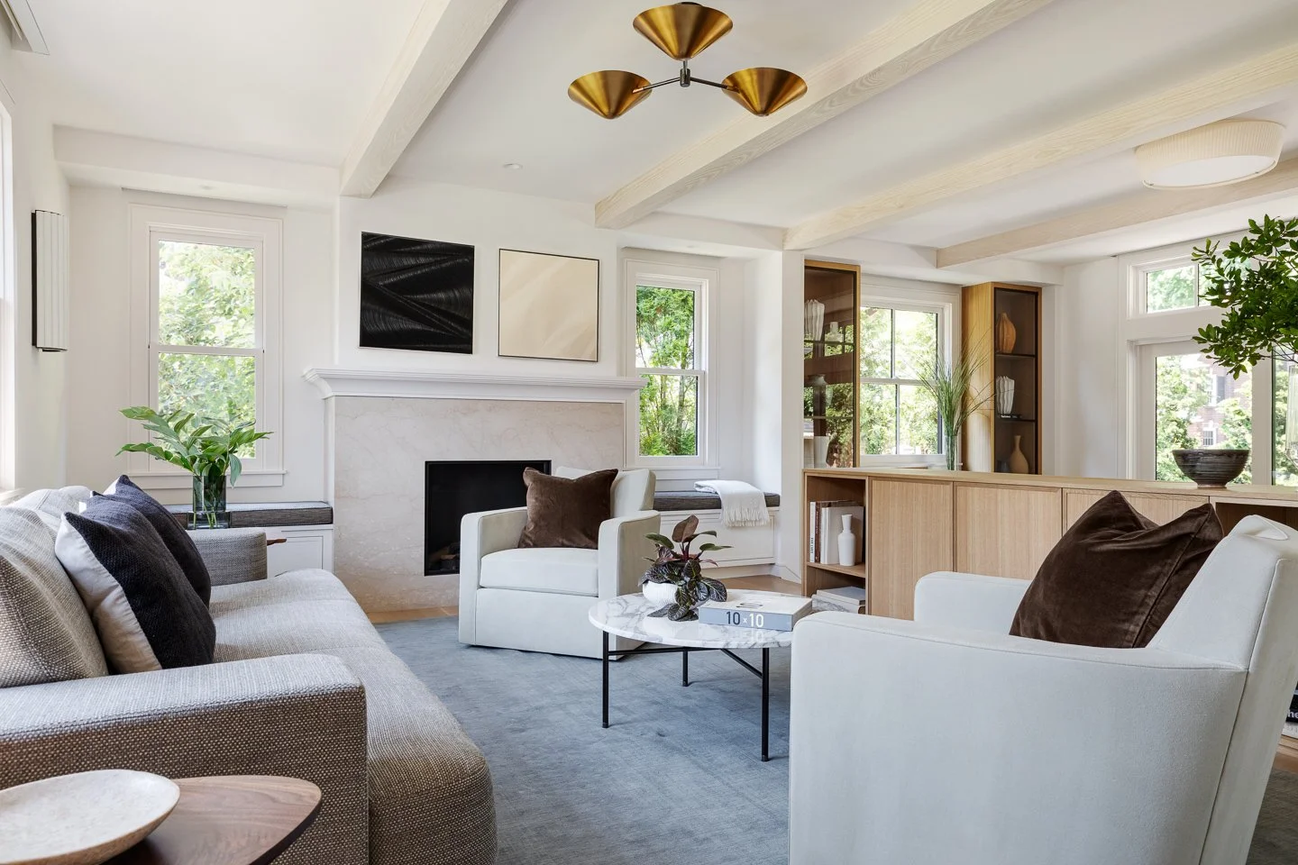 INT01_Contemporary+Tudor+Living+Room_02.jpg