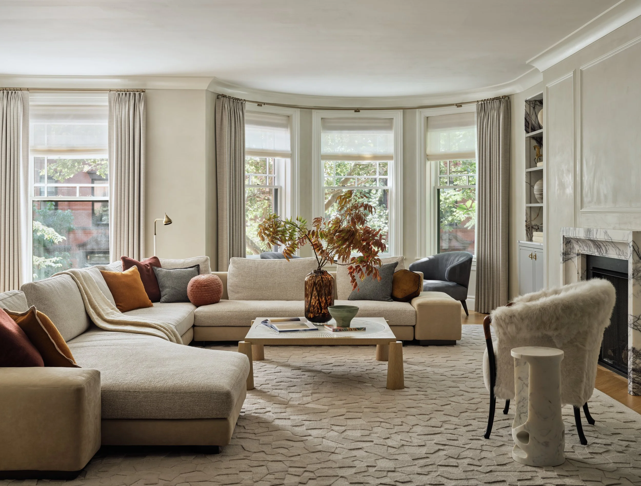 INT01-UrbanBrownstone-02.jpg