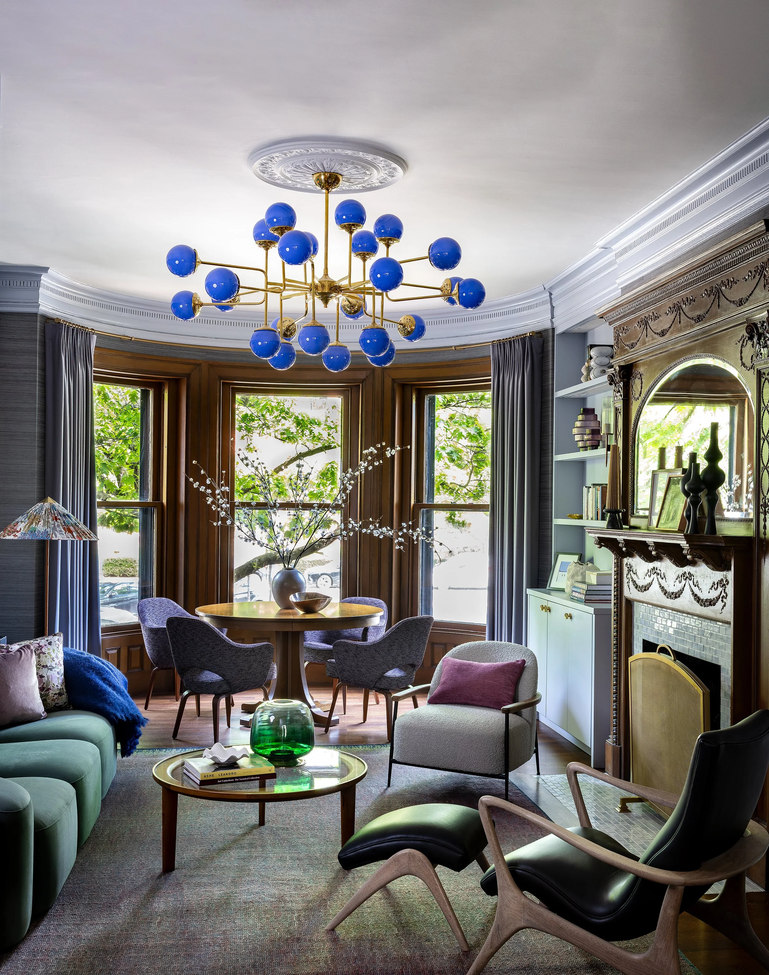INT01_BrooklineBrownstoneLiving_02.jpg