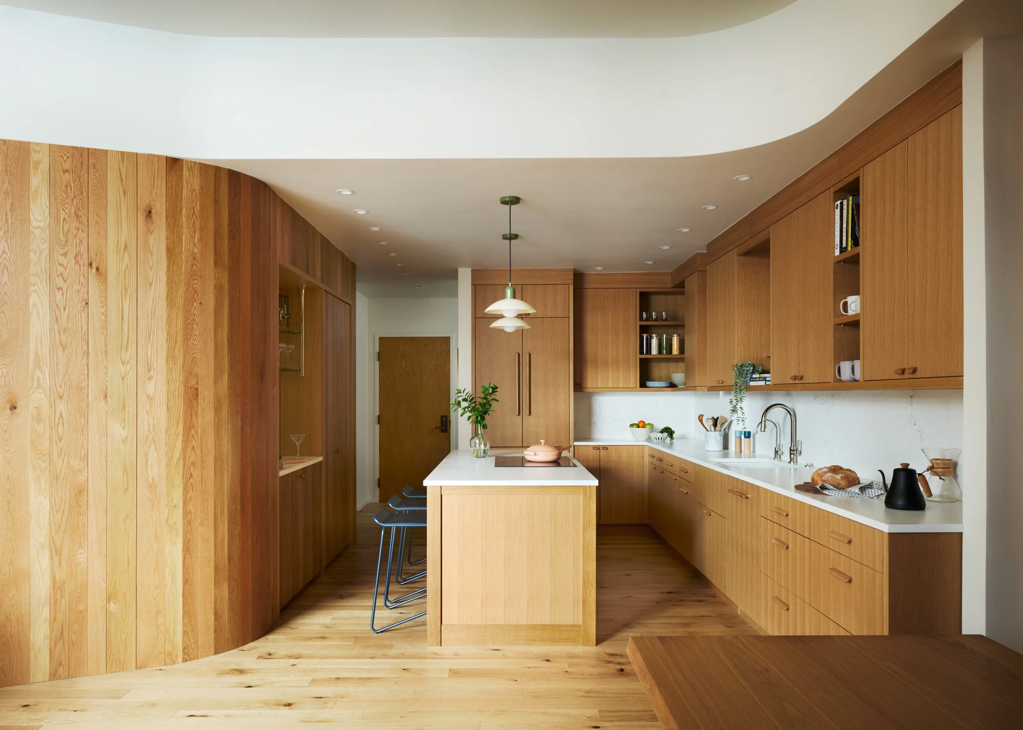 INT09_TheContourResidence_02.jpg