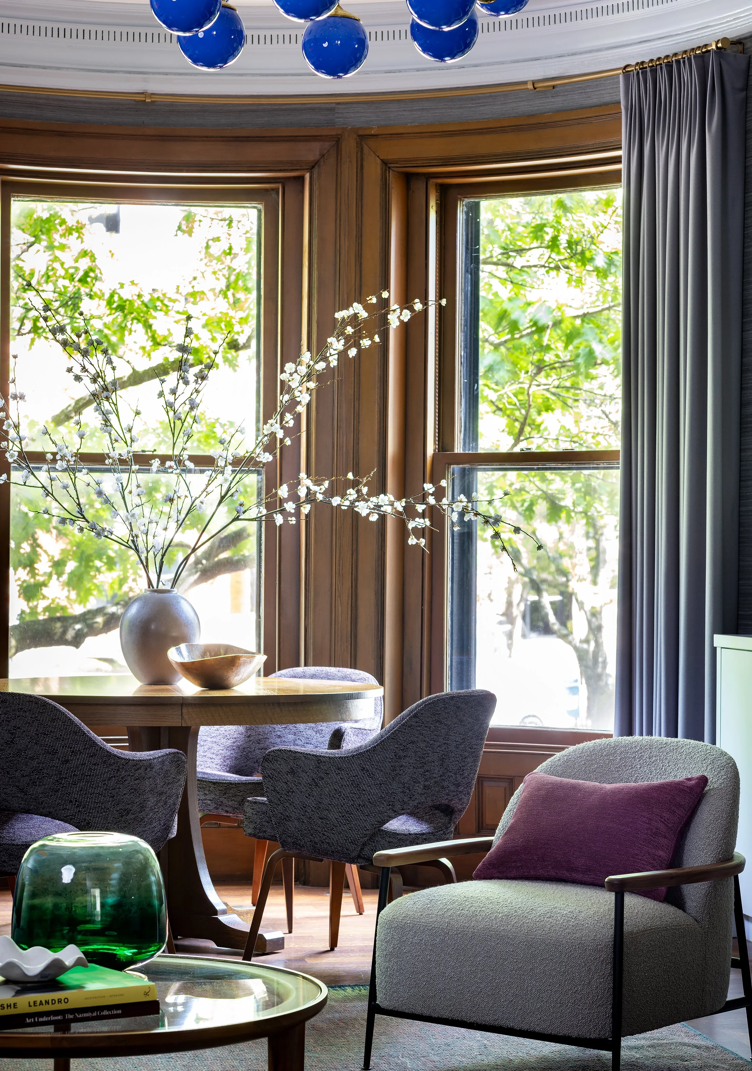 INT01_BrooklineBrownstoneLiving_04.jpg