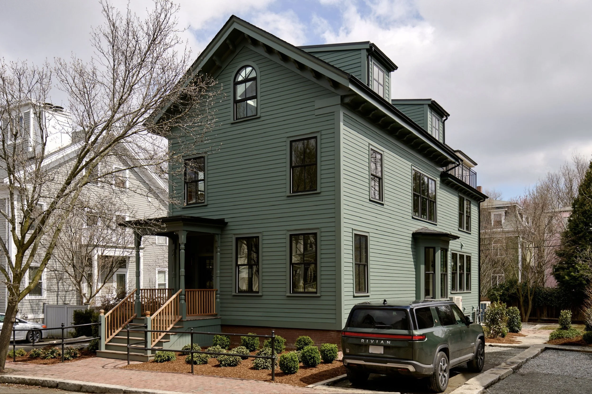 AR02_TheTransitionalVictorian_001.jpg