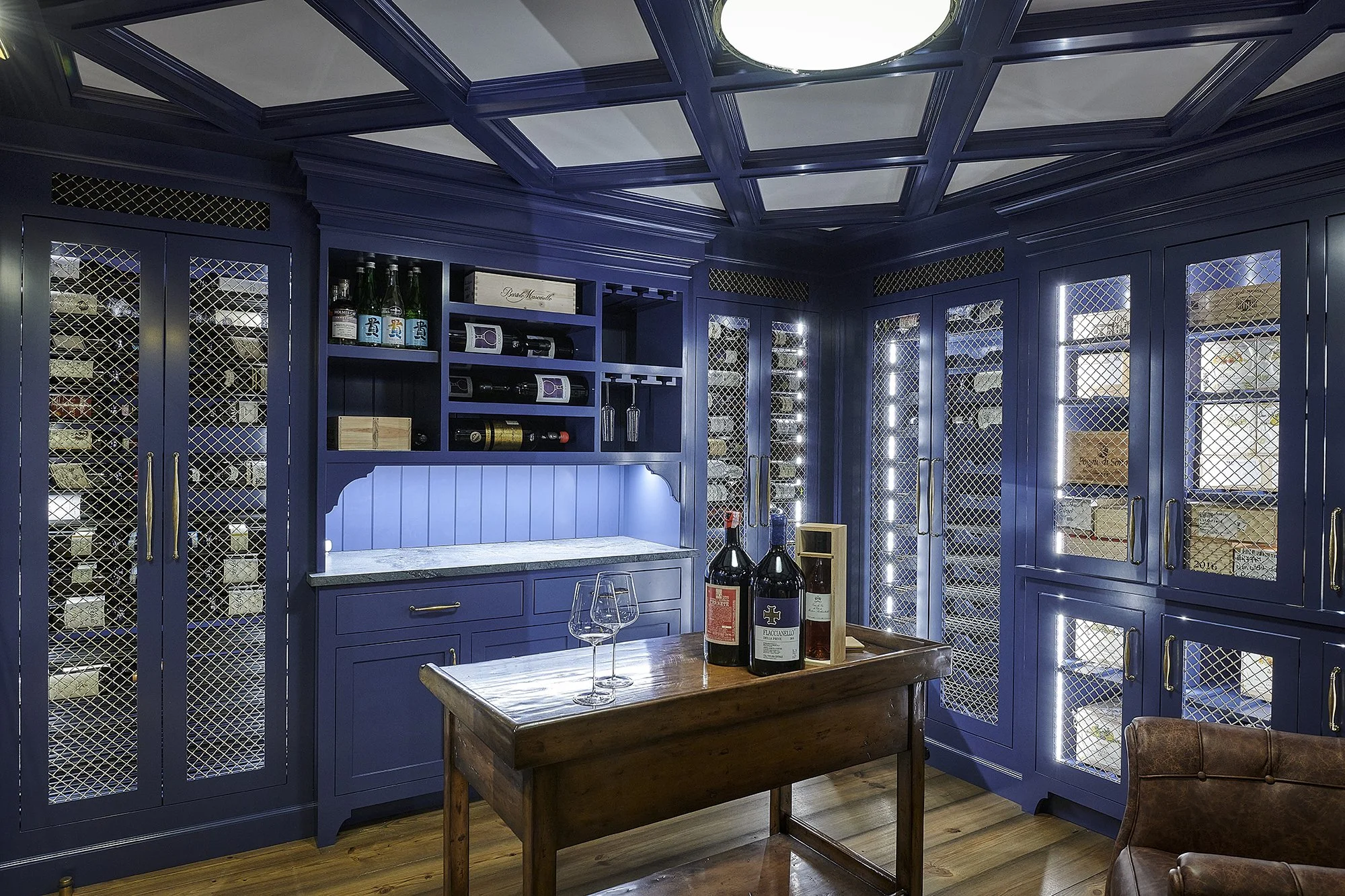 AR04_TheWineCellar_04.jpg