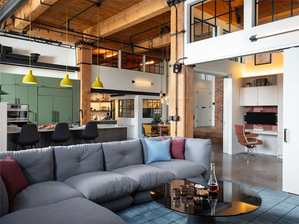 INT10_ReclaimedFactoryLoft_02.jpg