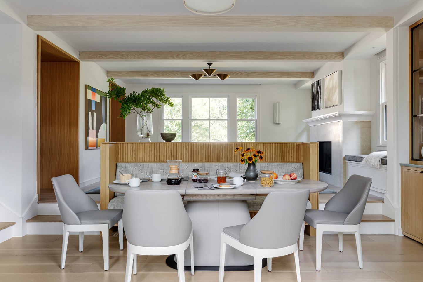 INT04_Contemporary+Tudor+Dining+Room_02.jpg