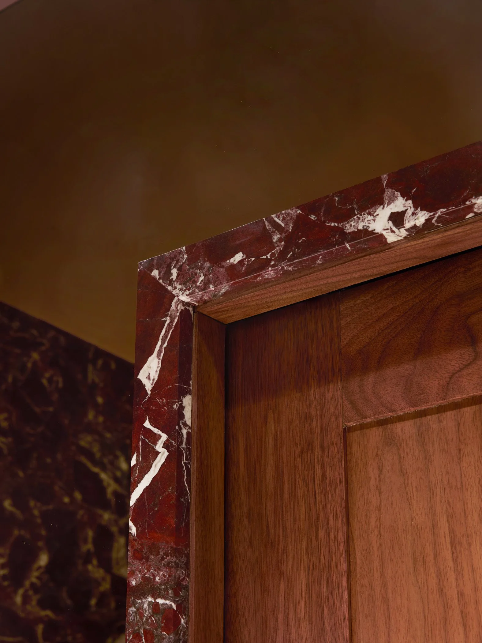 INT06_Multifunctional_Bathroom_05.jpg