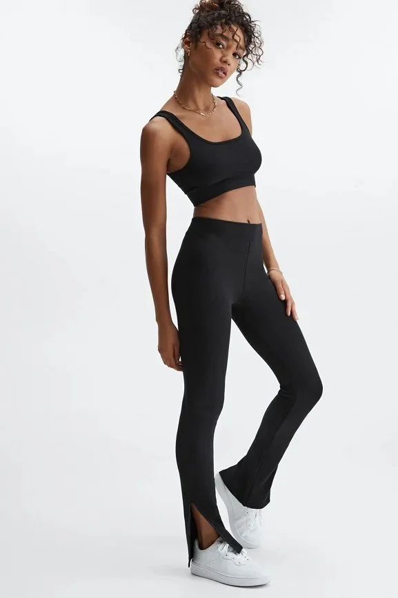 AG-Activewear-FL220122-1_577x866.jpg