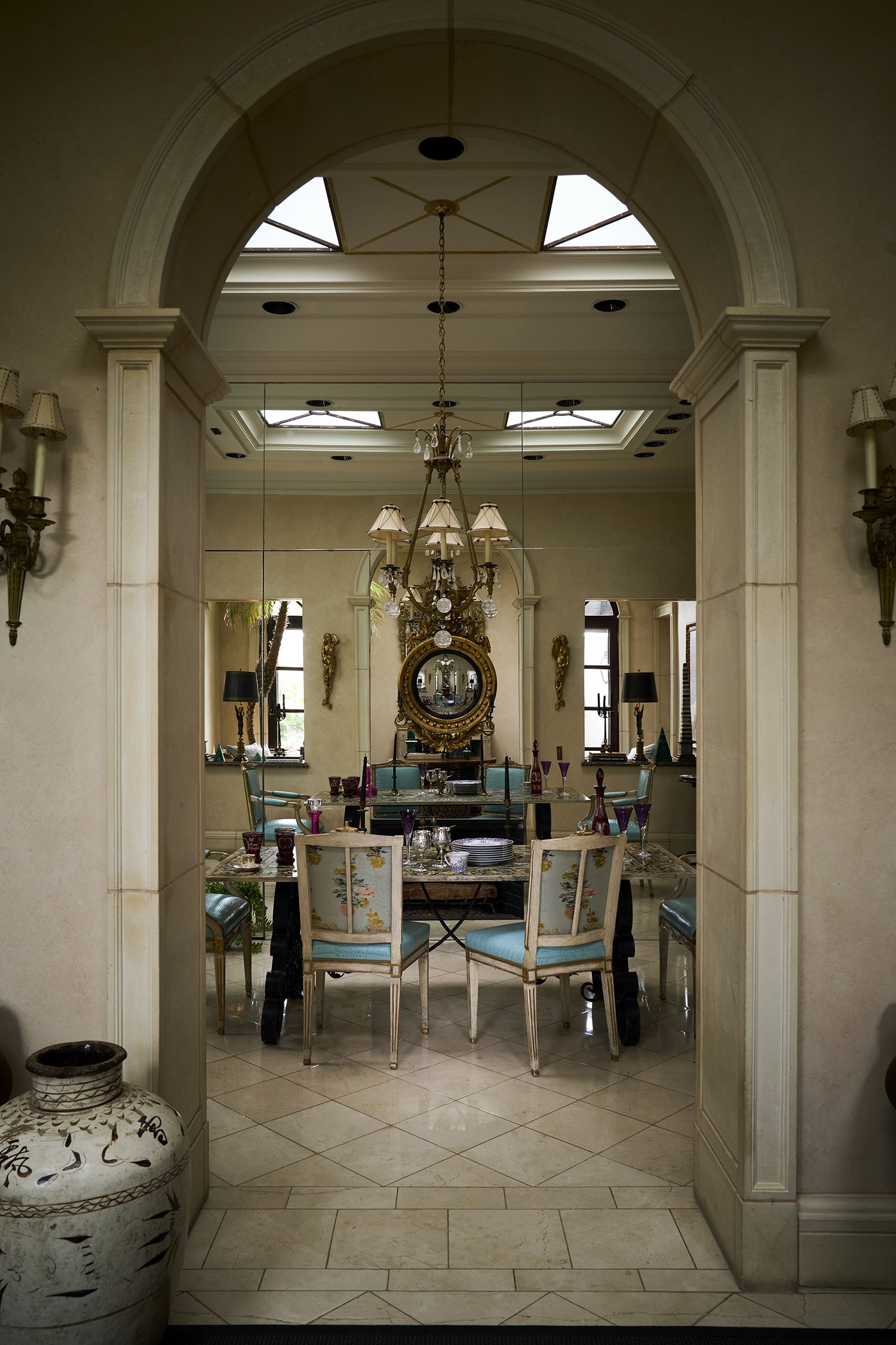 PB-PaperCityNov25-Hawthorne_Dining_v1.jpg