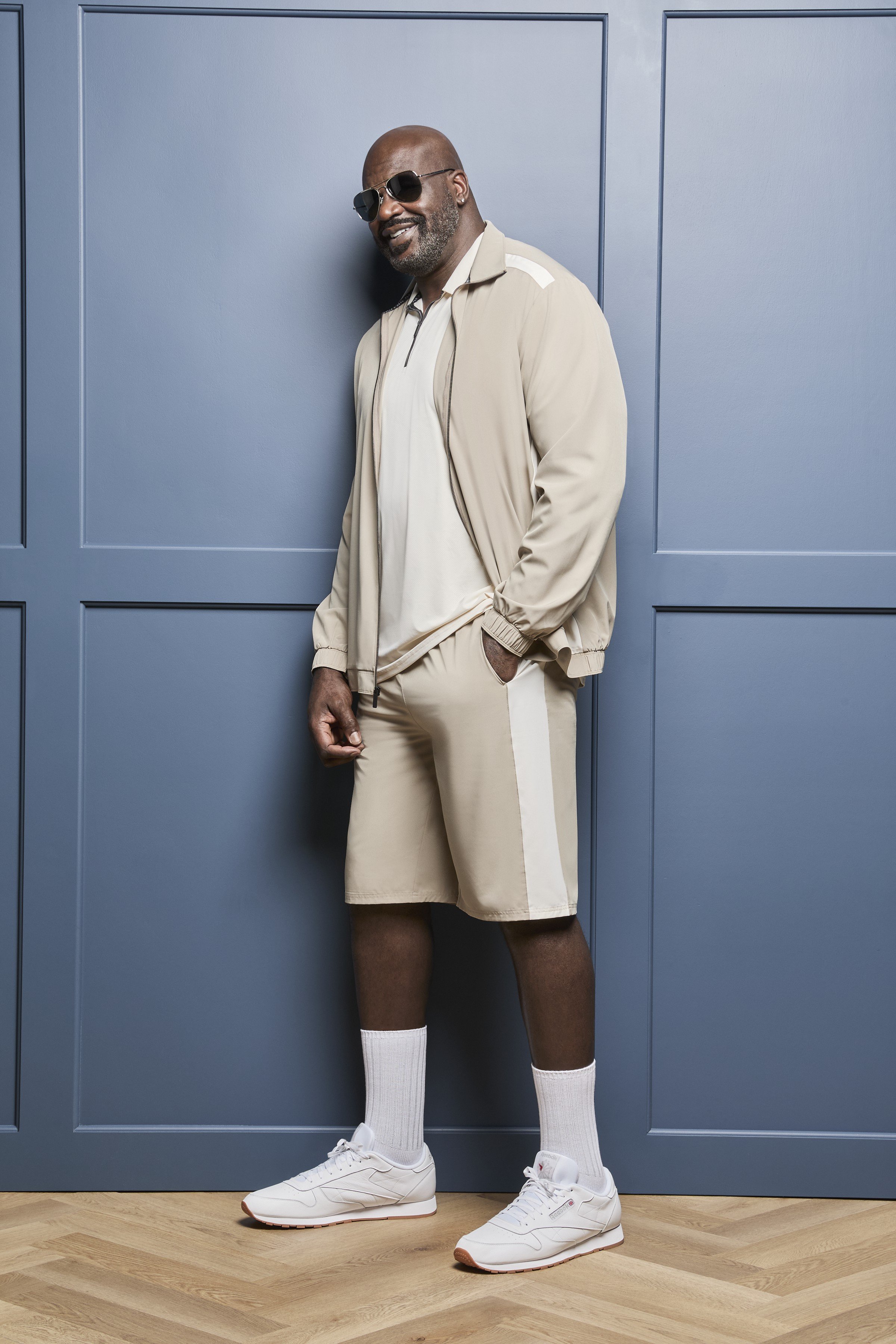 EC-Sets-Shaq 5860114-dME-e9999-p1-c10-feb26-B2-9-0093.jpg