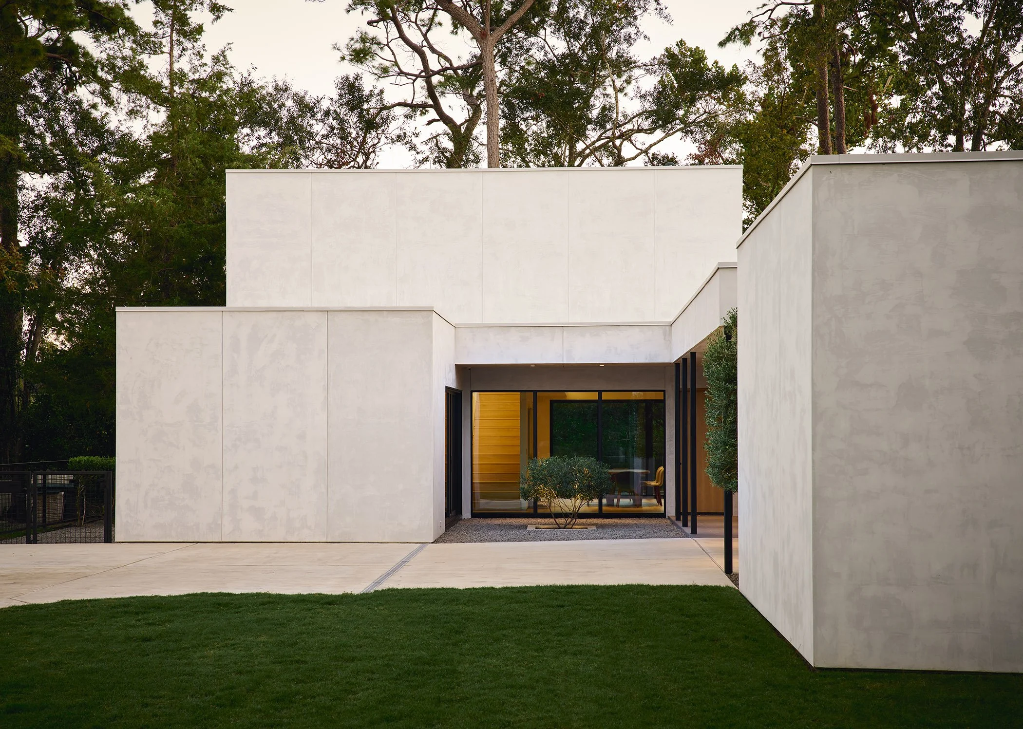 15_Hunters_Creek_Front_Exterior_v6.jpg.jpeg