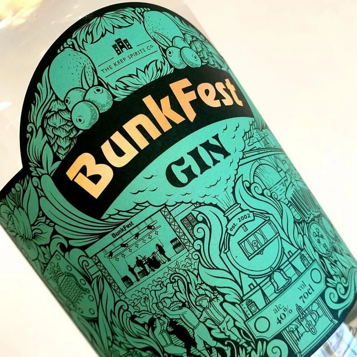 BUNKFESTGIN_01.jpg