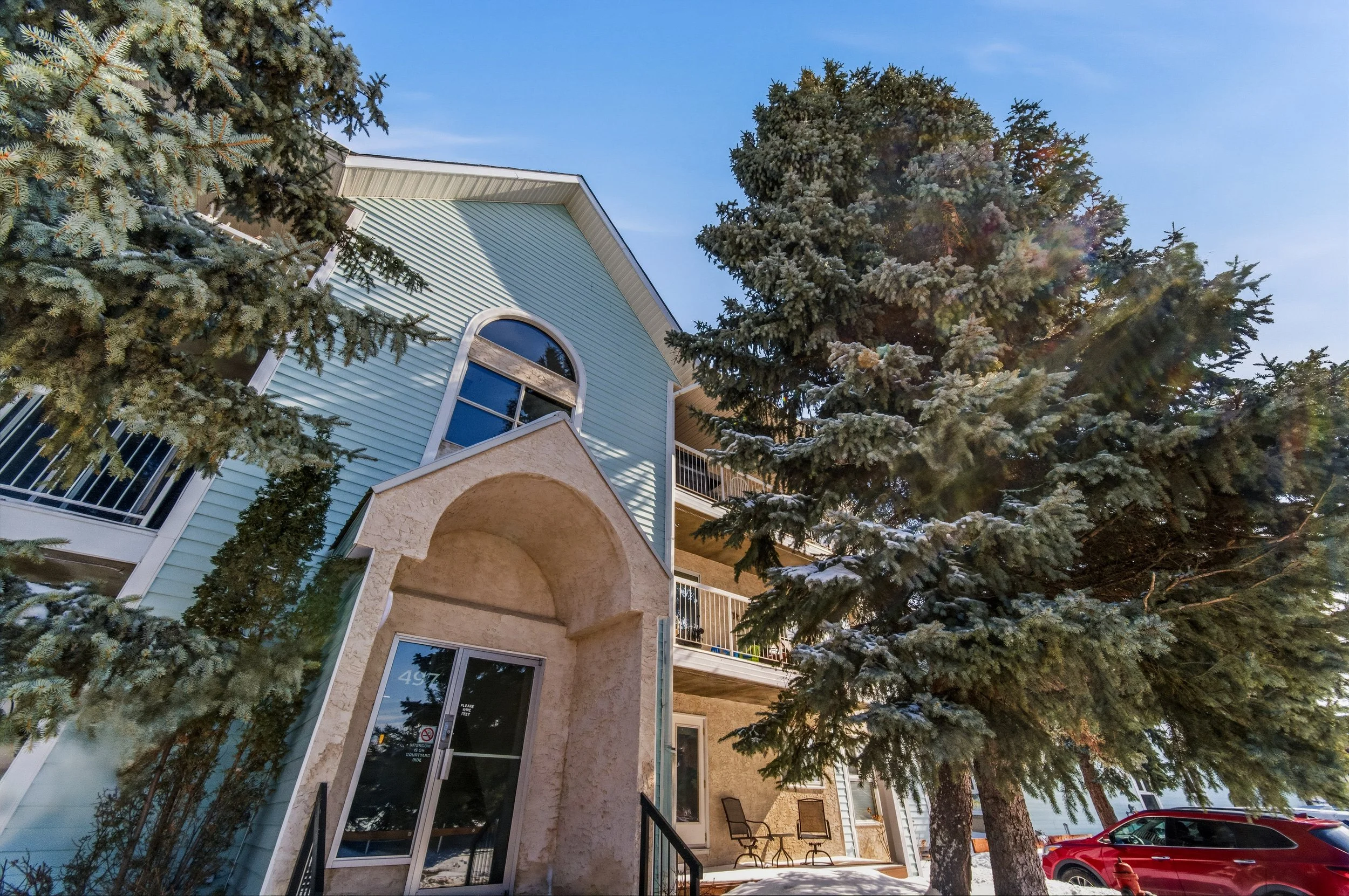 #2304 497 THOMPSON DRIVE, WINNIPEG- $199,900