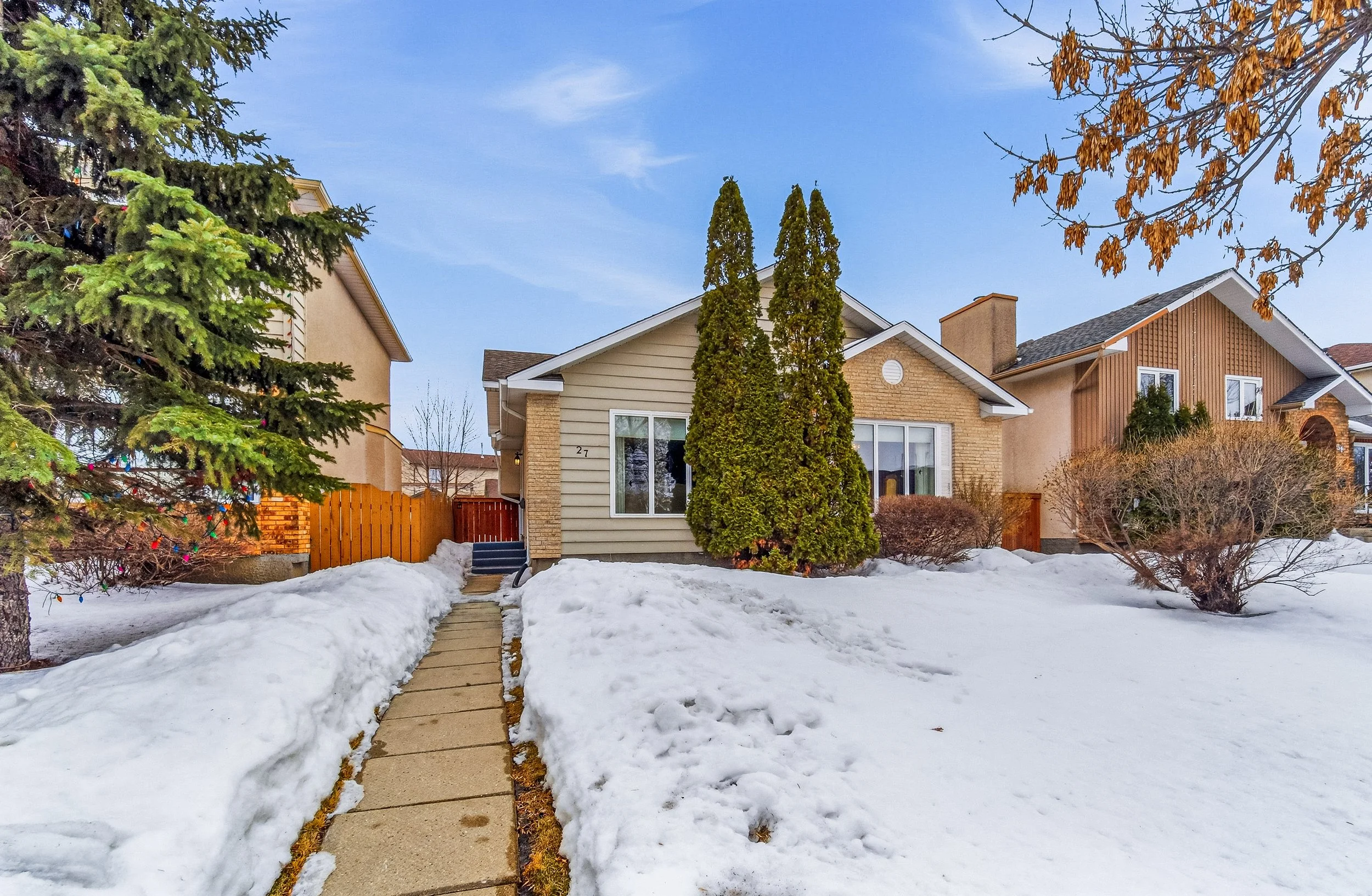 27 TALLMAN STREET, WINNIPEG- $469,900