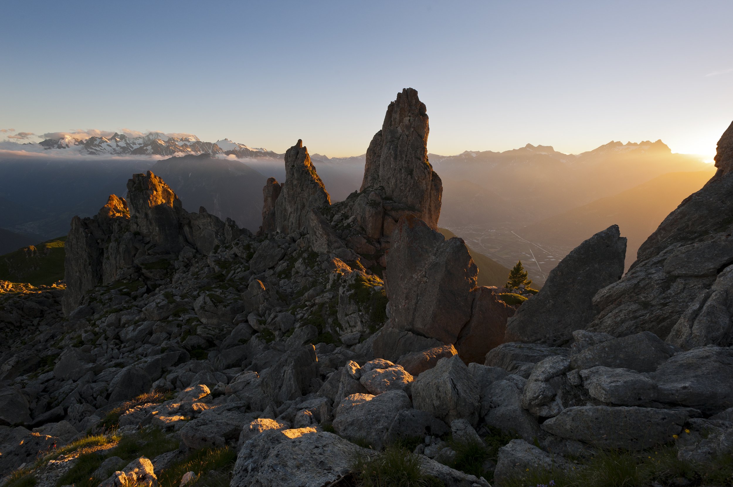 clochetons_sunset.jpg