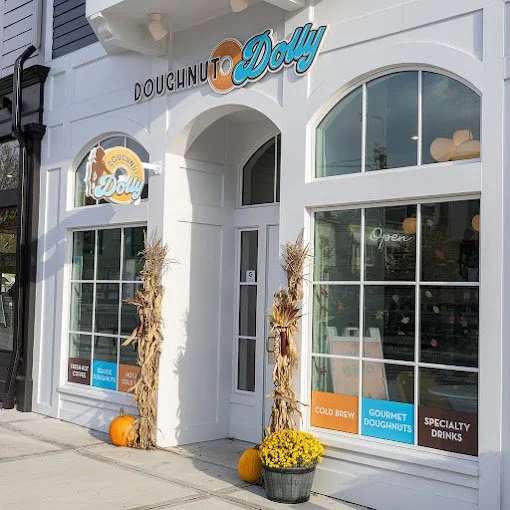 donut shop exterior
