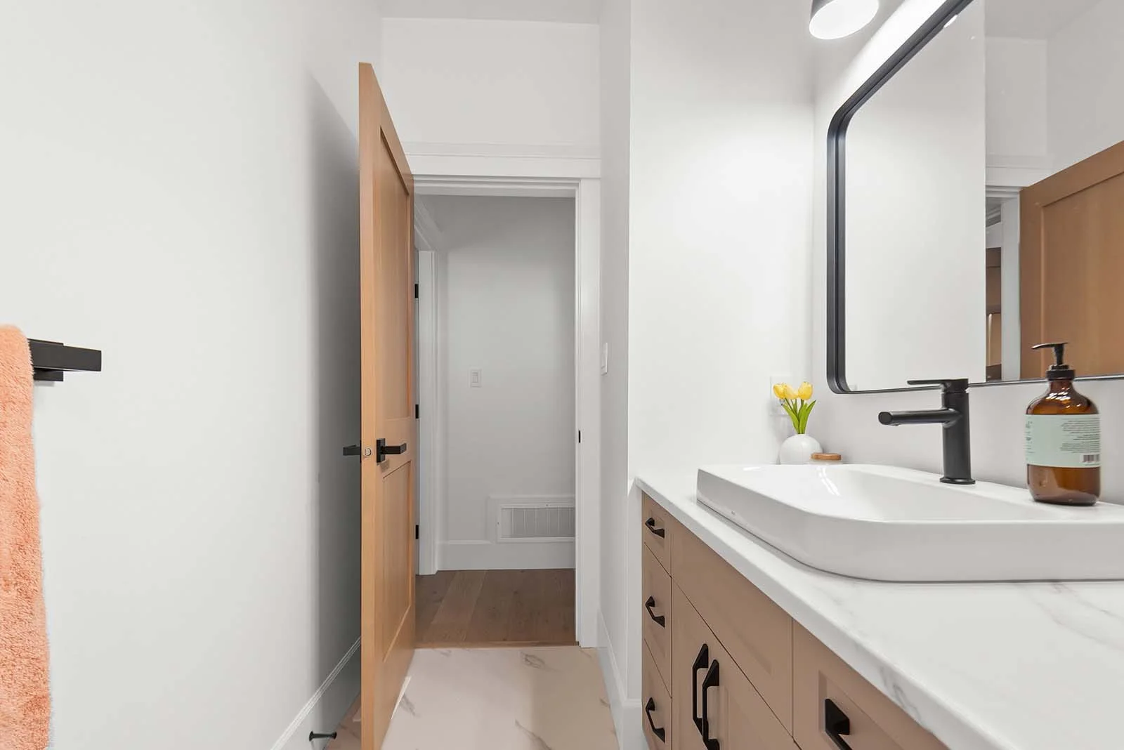 SLR Island Construction_wicks road project_interiors_28.jpg