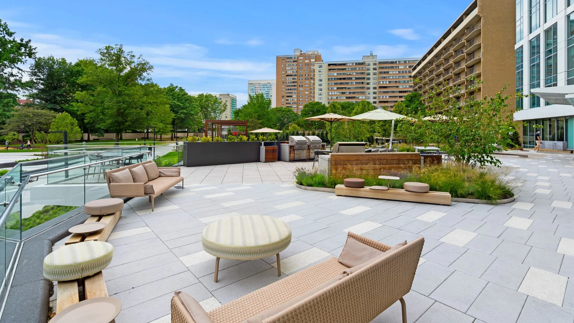 Amenity Terrace 