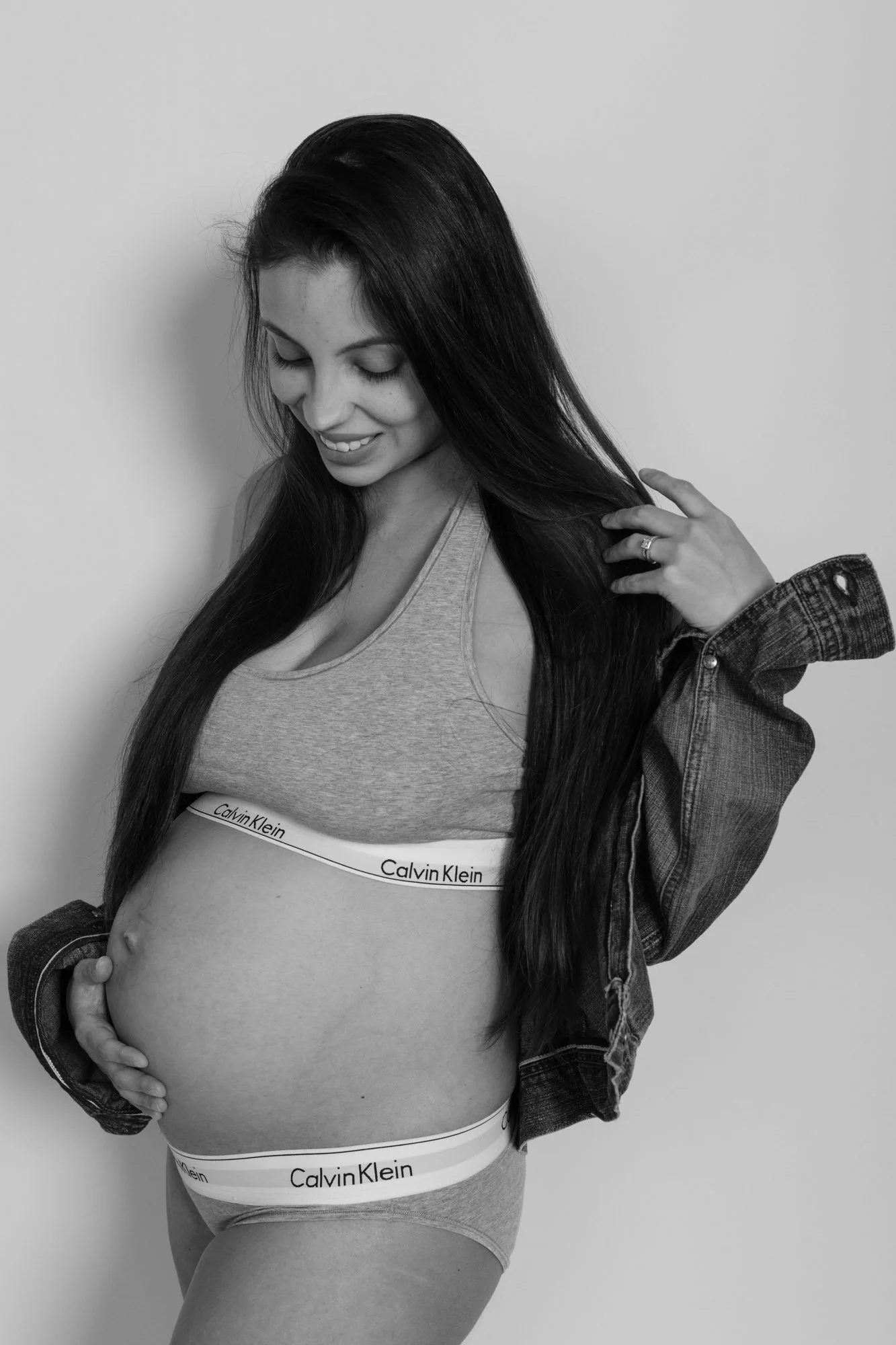 watertown-ny-maternity-session-vivid-vida-photography-7.jpg