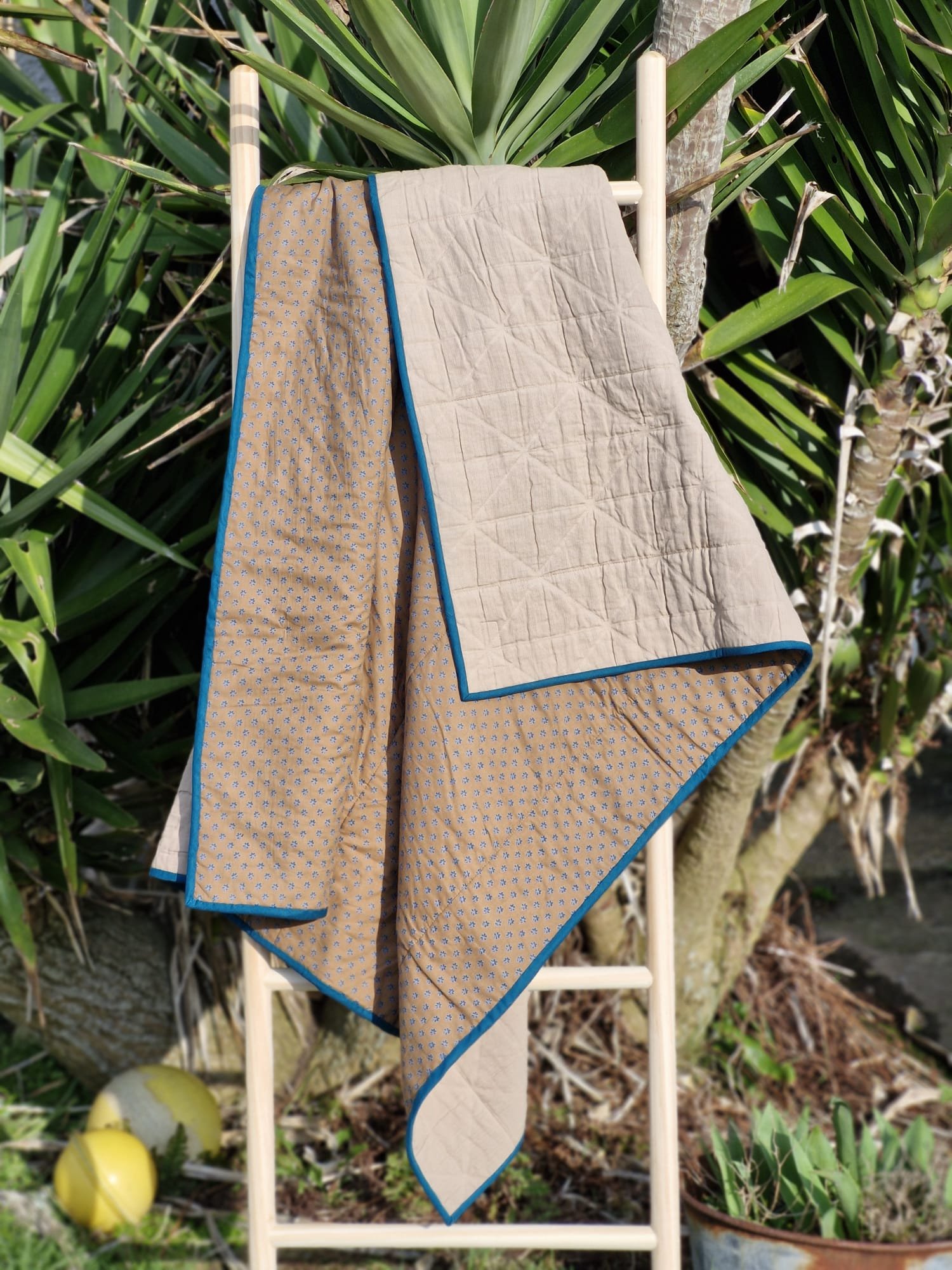 Rinsey Whole Cloth Throw