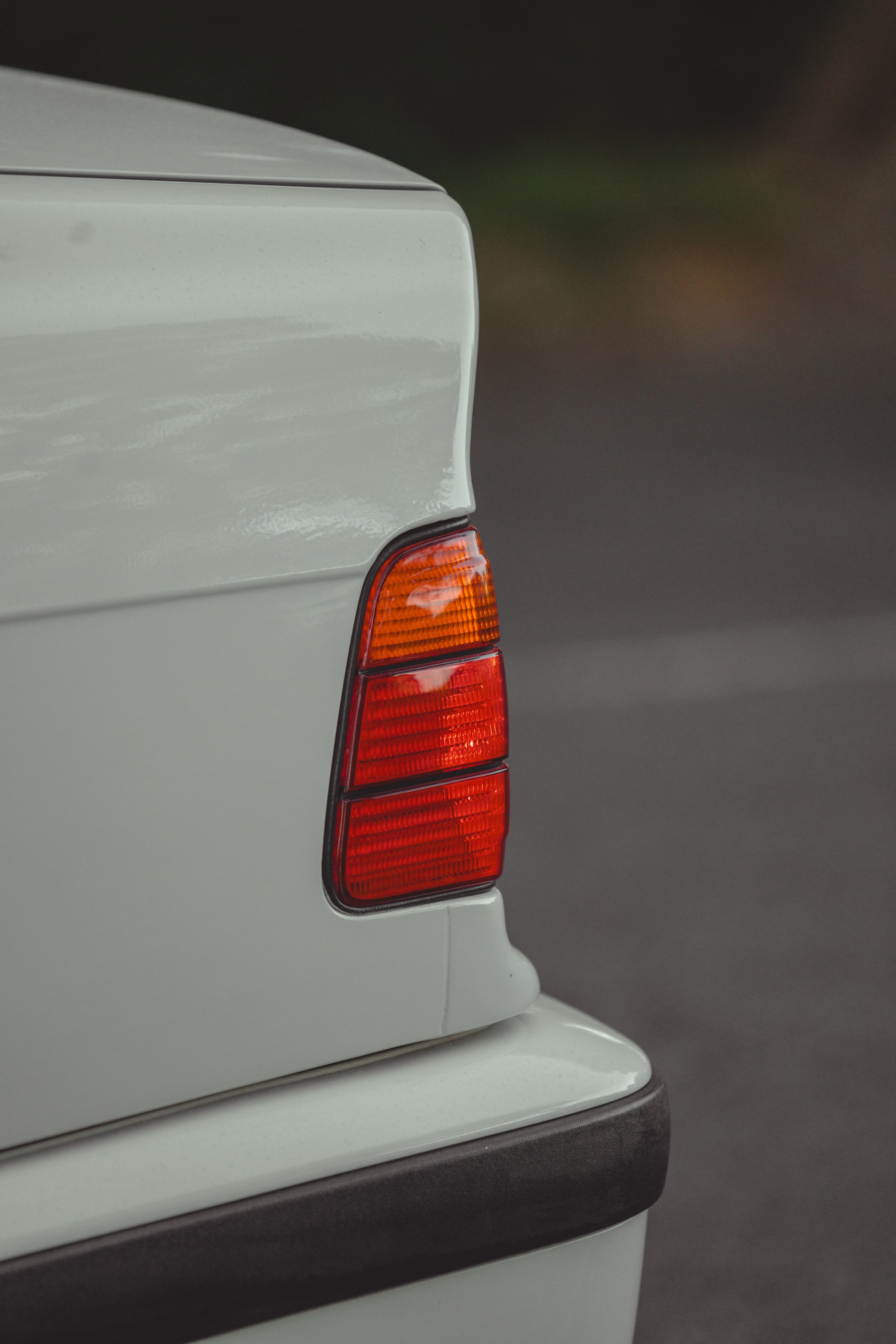 Nayf E36-12.jpg