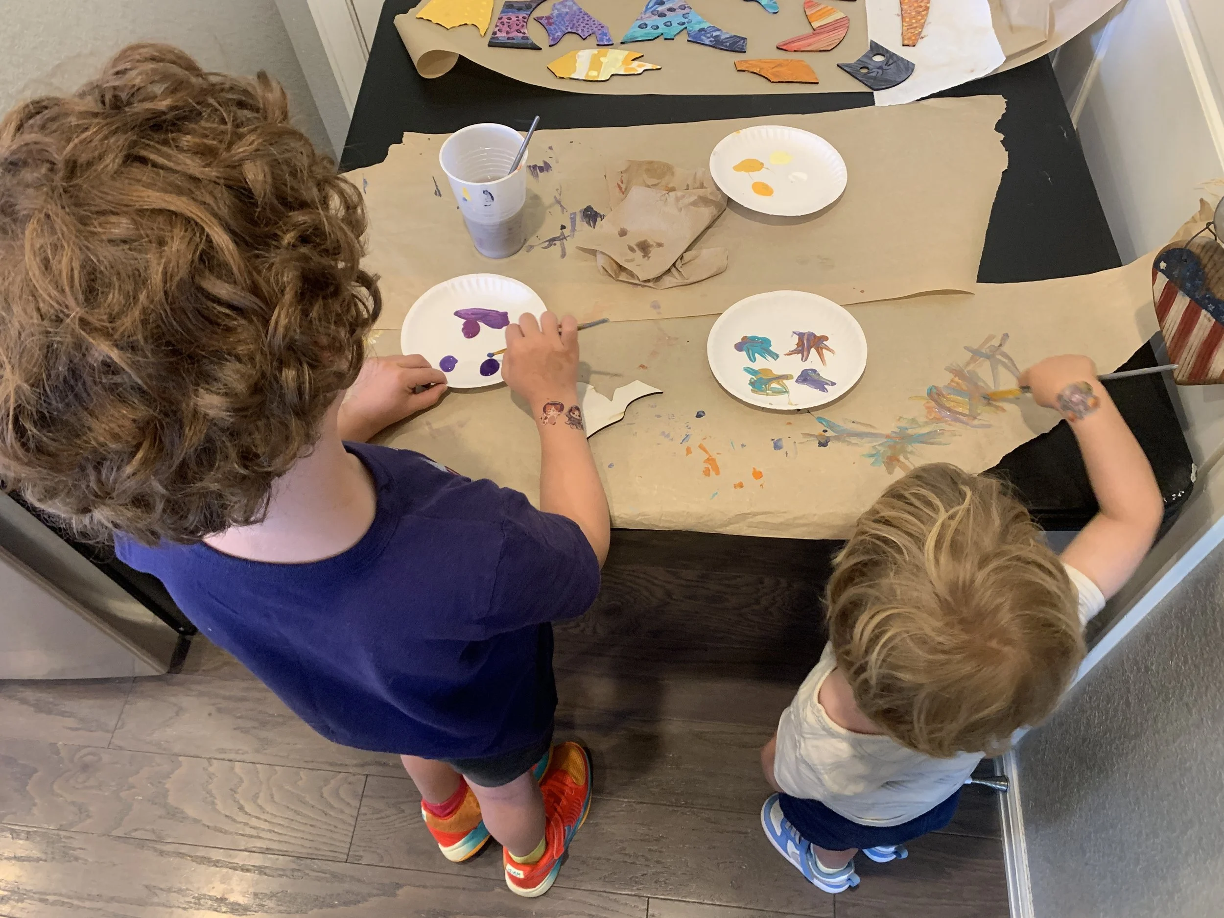 kids painting