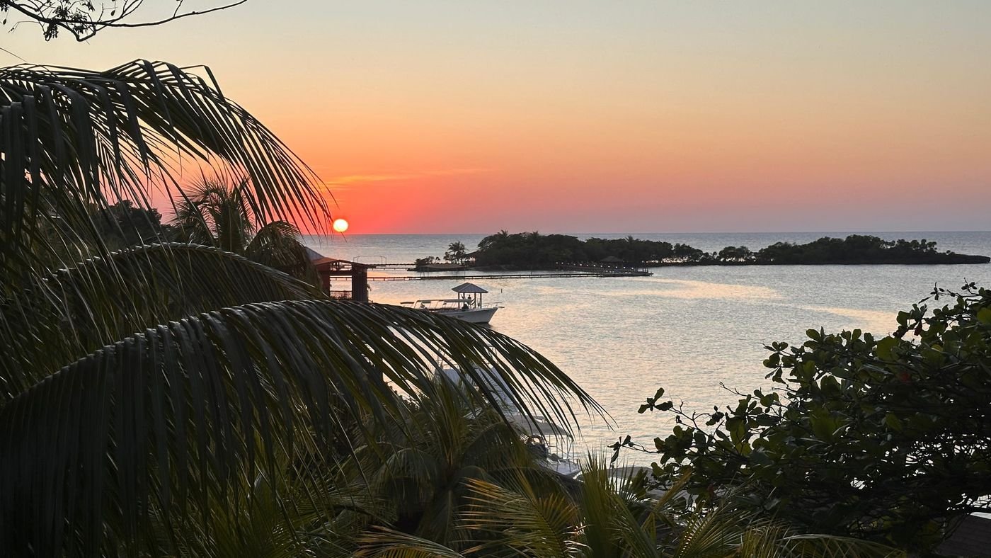 roatan-sunset.jpg