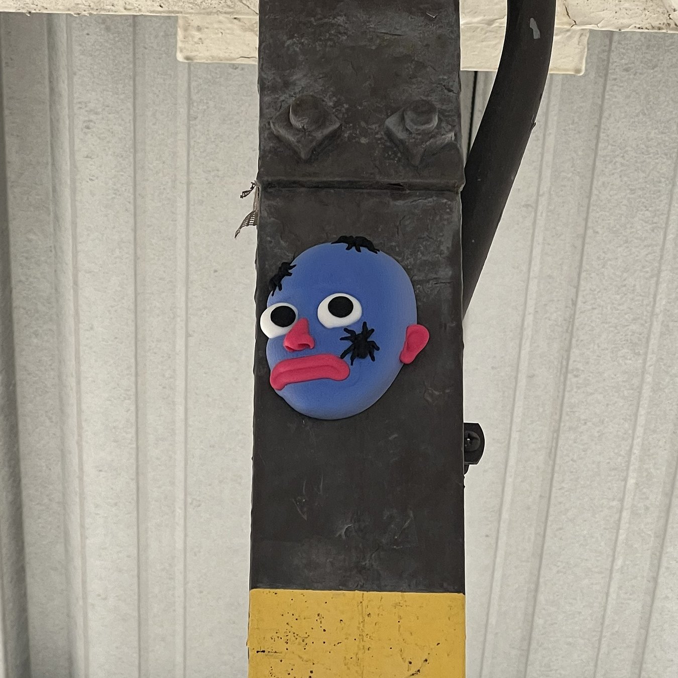 HeadsOfEd_SpiderFace_location1sm.jpg