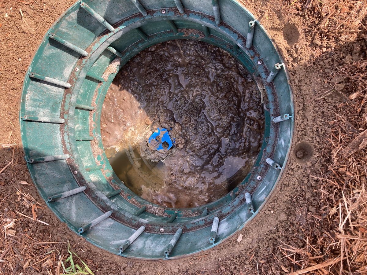 inspection-septic-tank.jpg
