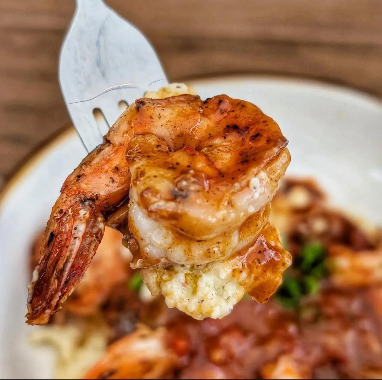 Not your average brewery kitchen.
Runabout is crafting flavor with the same care we put into every pour.

👨&zwj;🍳 Chef-inspired dishes 
🍕 Wood-fired pizzas
🍤 Fresh seafood + raw bar
🥩 Comfort meets creativity

Good beer deserves great food &mdas